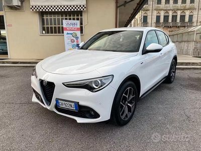 Occasion Alfa Romeo Stelvio Sprint 190 ch (139 kW) 2021 Blanc SUV