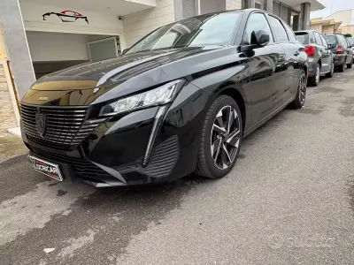 Usata Peugeot 308 Allure 131 CV (96 kW) 2023 Nero Station wagon