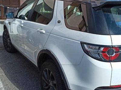 Second-hand Land Rover Discovery 5 150 CP (110 kW) 2018 Alb SUV