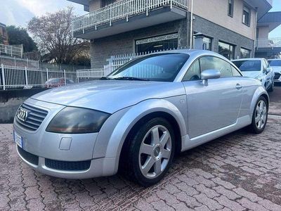 Usata Audi TT 179 CV (131 kW) 1999 Grigio Coupé