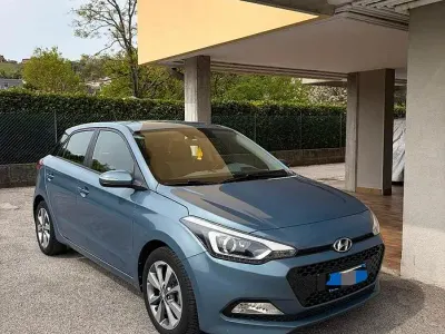 Usata Hyundai i20 84 CV (61 kW) 2015 Utilitaria