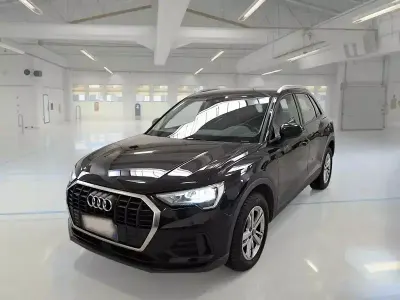 Usata Audi Q3 Business 149 CV (109 kW) 2020 Nero SUV