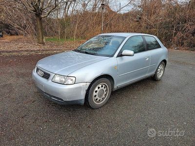 Usata Audi A3 1999 Grigio Berlina