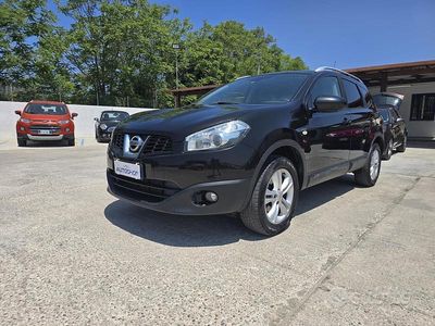 Usata Nissan Qashqai +2 Acenta 110 CV (80 kW) 2014 Nero SUV