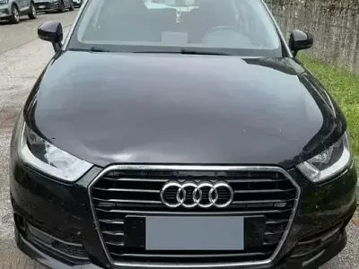 Usata Audi A1 Sportback 90 CV (66 kW) 2017 Nero Utilitaria