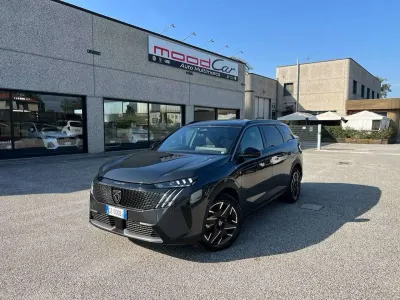 Usata Peugeot 5008 GTi 136 CV (100 kW) 2025 Grigio SUV