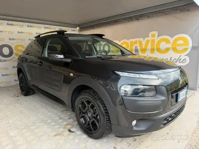 Occasion Citroën C4 Cactus PureTech 82 ch (60 kW) 2016 Noir Citadine