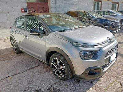 Begagnad Citroën C3 Shine 102 HK (75 kW) 2022 Grå Halvkombi