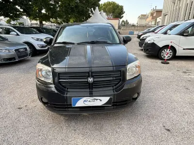 Usata Dodge Caliber SXT 140 CV (102 kW) 2010 Nero Utilitaria