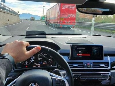 Usata BMW 218 150 CV (110 kW) 2018 Bianco Monovolume
