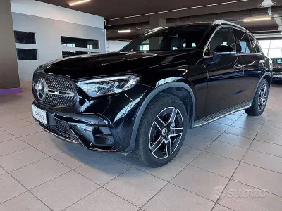 Usata Mercedes GLC220 AMG line 197 CV (144 kW) 2023 Nero SUV
