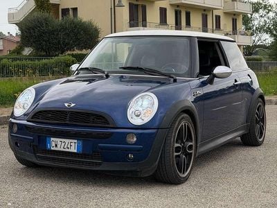 Usata Mini One D 75 CV (55 kW) 2004 Blu/azzurro Utilitaria