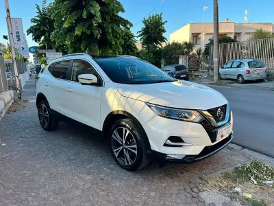 Usata Nissan Qashqai N-Connecta 116 CV (85 kW) 2021 Bianco SUV
