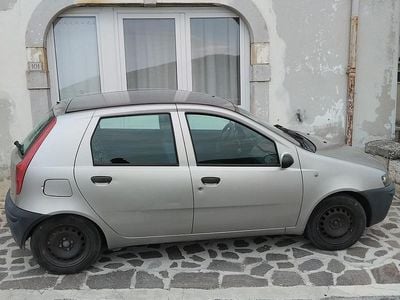 Usata Fiat Punto 60 CV (44 kW) 1999 Utilitaria