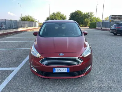 Usata Ford C-MAX Titanium 125 CV (91 kW) 2017 Rosso Monovolume