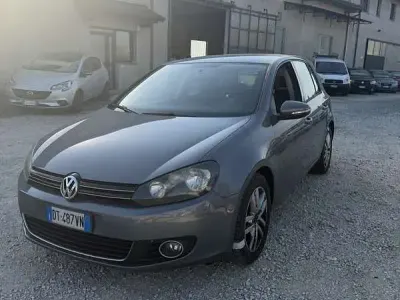 Usata VW Golf VI Highline 122 CV (89 kW) 2010 Utilitaria