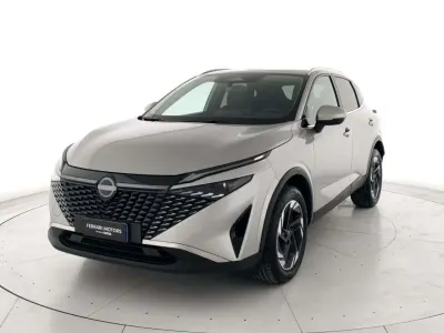 Usata Nissan Qashqai N-Connecta 158 CV (116 kW) 2025 New port grey SUV