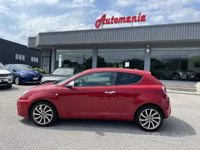 Usata Alfa Romeo MiTo Super 78 CV (57 kW) 2016 Rosso Utilitaria