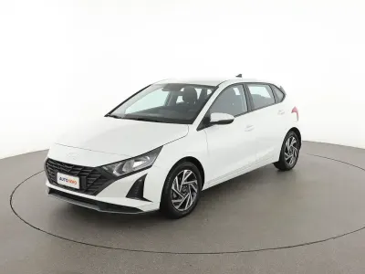 Usata Hyundai i20 84 CV (61 kW) 2024 Bianco Utilitaria