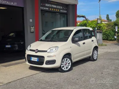 Usata Fiat Panda 84 CV (61 kW) 2016 Beige cappuccino Utilitaria