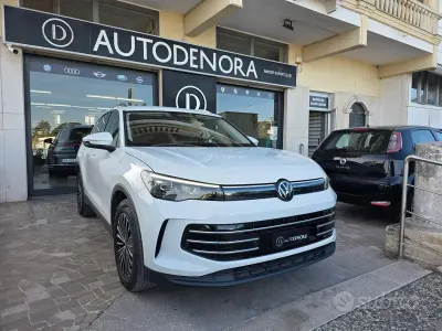 Usata VW Tiguan Elegance 150 CV (110 kW) 2024 Bianco SUV