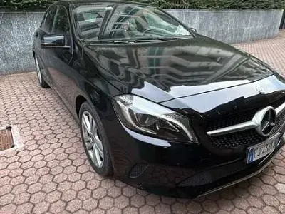 Usata Mercedes A160 90 CV (66 kW) 2017 Utilitaria
