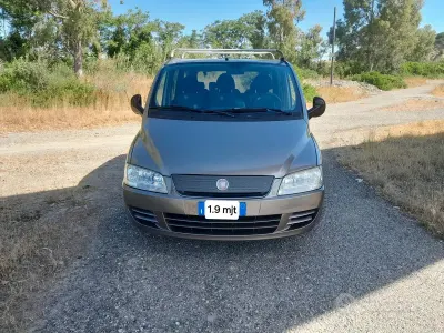 Usata Fiat Multipla Emotion 120 CV (88 kW) 2011 Marrone Monovolume