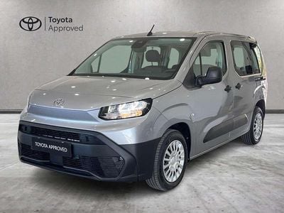 Nuova Toyota Proace Verso City 102 CV (75 kW) 2025 Grigio Station wagon