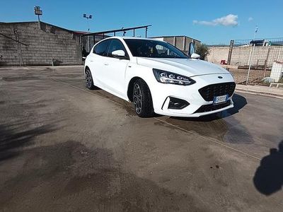 Usata Ford Focus 120 CV (88 kW) 2020 Bianco Berlina