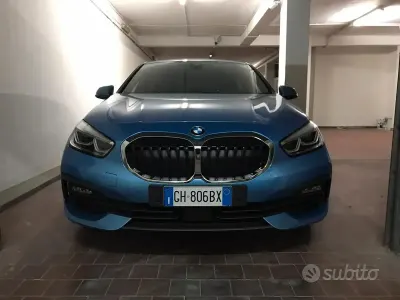 Usata BMW 116 Advantage 116 CV (85 kW) 2019 Blu Utilitaria