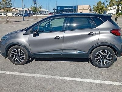 Usata Renault Captur 90 CV (66 kW) 2015 Grigio SUV