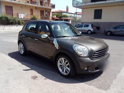 Usata Mini Cooper D Countryman 112 CV (82 kW) 2011 Grigio SUV