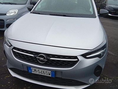 Usata Opel Corsa Elegance 100 CV (73 kW) 2023 Grigio Utilitaria