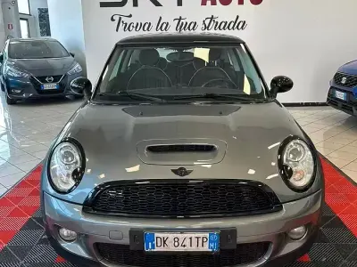 Usata Mini Cooper S 170 CV (125 kW) 2008 Grigio Utilitaria