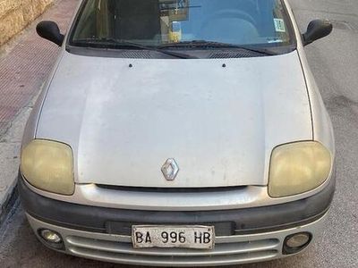 Usata Renault Clio II 1998 Grigio Utilitaria