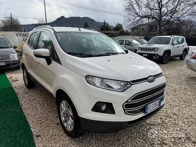 Usata Ford Ecosport Titanium S 95 CV (69 kW) 2017 Bianco SUV