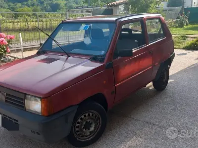 Usata Fiat Panda Young 54 CV (39 kW) 2001 Rosso Berlina