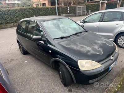 usata Opel Corsa c 2001