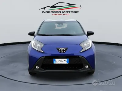 Usata Toyota Aygo X 72 CV (52 kW) 2022 Blu SUV
