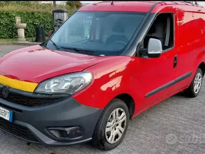 Usata Fiat Doblò 95 CV (69 kW) 2018 Monovolume