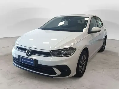 Usata VW Polo Life 95 CV (69 kW) 2023 Bianco Utilitaria