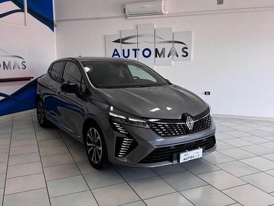 Usata Renault Clio V Techno 91 CV (66 kW) 2024 Grigio Berlina