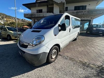 Usata Opel Vivaro 120 CV (88 kW) 2009 Bianco Monovolume