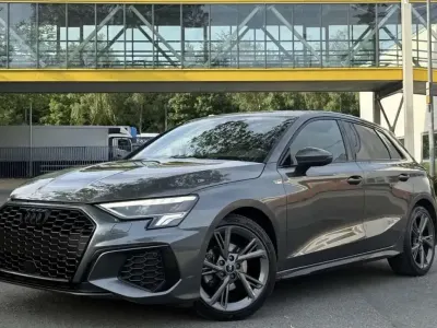 Usata Audi A3 S-Line 150 CV (110 kW) 2022 Daytonagrau Berlina