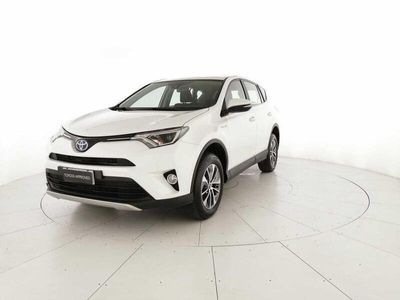 usata Toyota RAV4 Hybrid 2WD Active del 2017 usata a San Giovanni Teatino