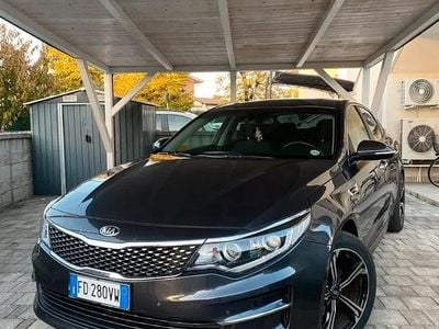 Begagnad Kia Optima 141 HK (103 kW) 2017 Grå Sedan