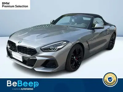 Usata BMW Z4 M Sport 340 CV (250 kW) 2024 Grigio metallizzato Cabrio
