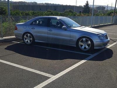 Mercedes E320