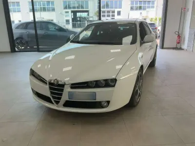 Usata Alfa Romeo 159 Turismo 200 CV (147 kW) 2009 Bianco Station wagon
