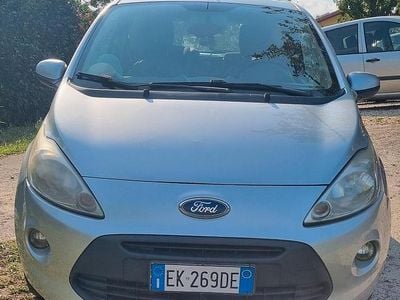 Usata Ford Ka 75 CV (55 kW) 2011 Argento Utilitaria